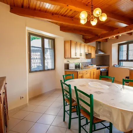 L'oustal De Lucie Saint-Saturnin (Lozere)